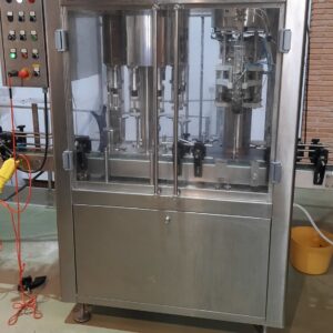 Monobloc Borelli llenado y tapon corona