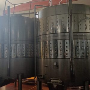 Depositos inox de fermentación usados