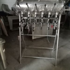 Llenadora isobarica manual con saturador CO2